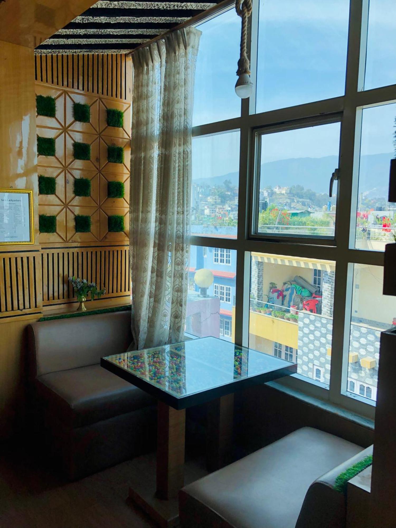 Sara'S Backpackers Hotel Катманду Экстерьер фото